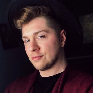 Meet your Posher, Joshua